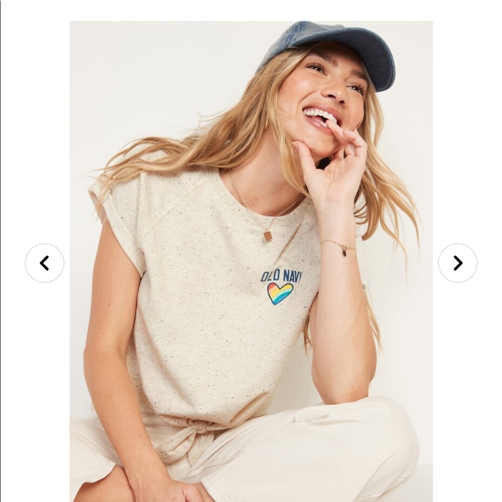 Old Navy Women’s Sweatshirt